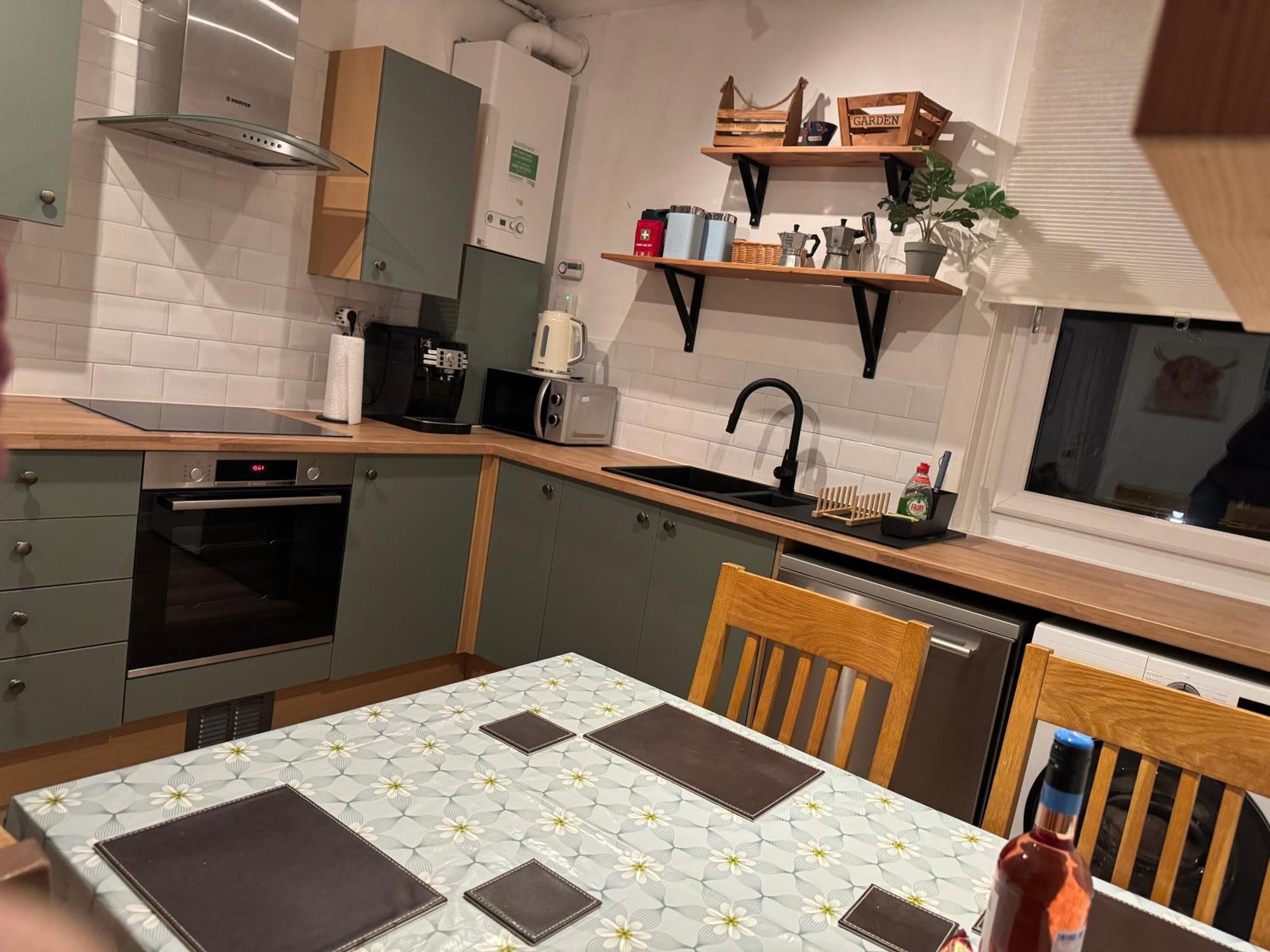 Maria- Bright And Modern City Center Apartment . Edimburgo Exterior foto